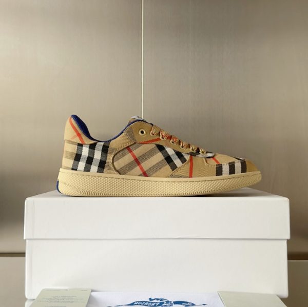 Burberry Skateboard Low-Top Khaki Sneaker Reps