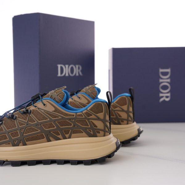 Dior B31 Runner 'Brown Khaki' Sneaker Reps 3