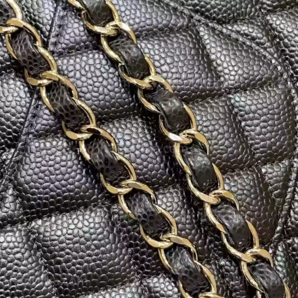 chanel-medium-classic-handbag-in-black-grained-calfskin-and-silver-tone-metal-11