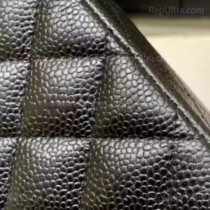 chanel-medium-classic-handbag-in-black-grained-calfskin-and-silver-tone-metal-12