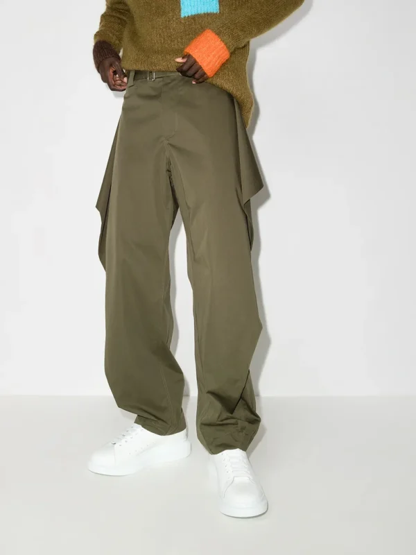 alexander-mcqueen-oversized-leather-sneakers-mc051-2